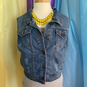 Jean Vest